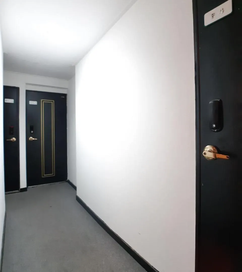 Sinchon Cooing Guesthouse Guest house