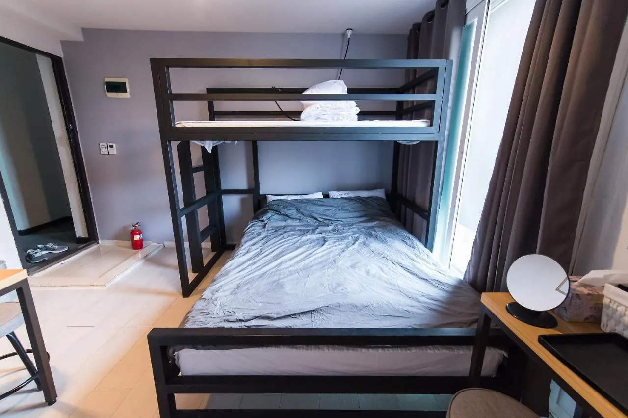 ** Guest house Sinchon Cooing Guesthouse South Korea